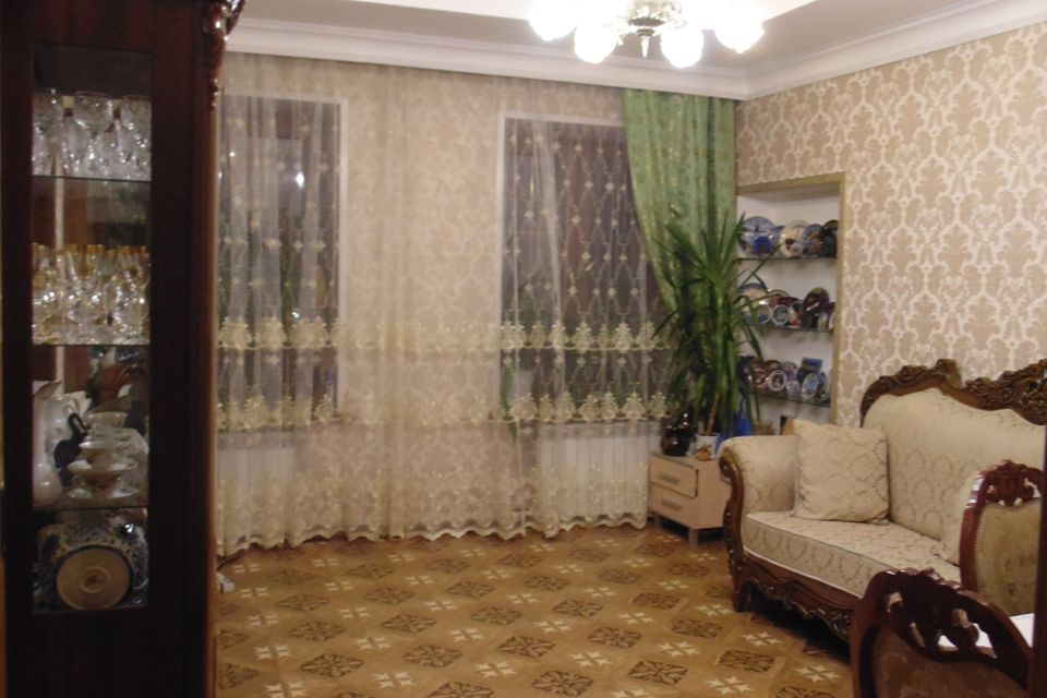 Продаётся 4-комнатная квартира, 86.4 м²