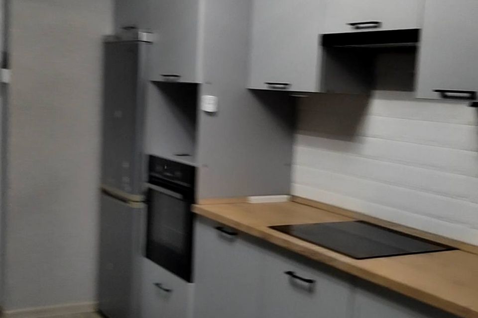 Сдаётся 3-комнатная квартира, 76.1 м²