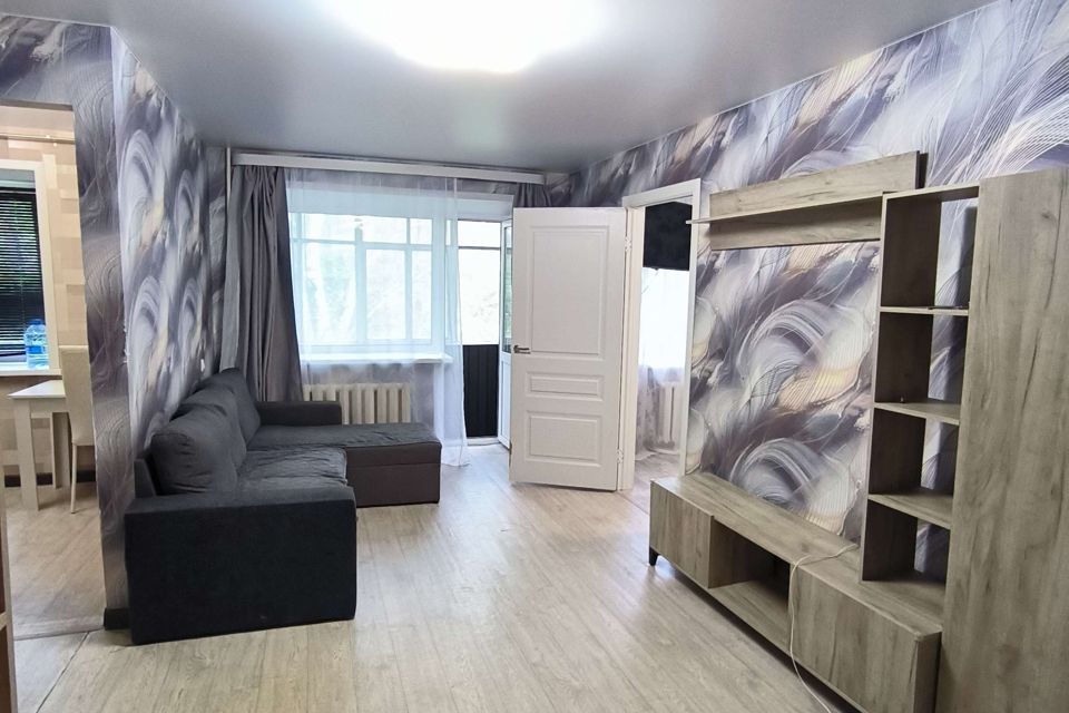 Продаётся 2-комнатная квартира, 43.8 м²