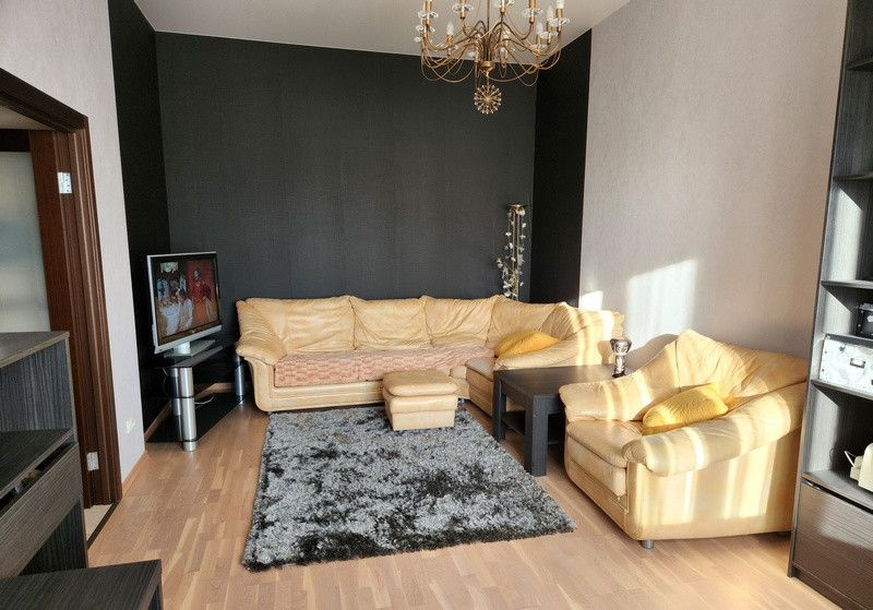 Продаётся 2-комнатная квартира, 75.2 м²