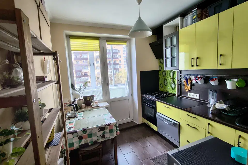 Продаётся 2-комнатная квартира, 37.8 м²
