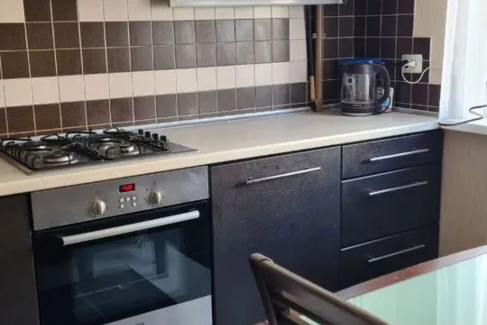Сдаётся 2-комнатная квартира, 60 м²