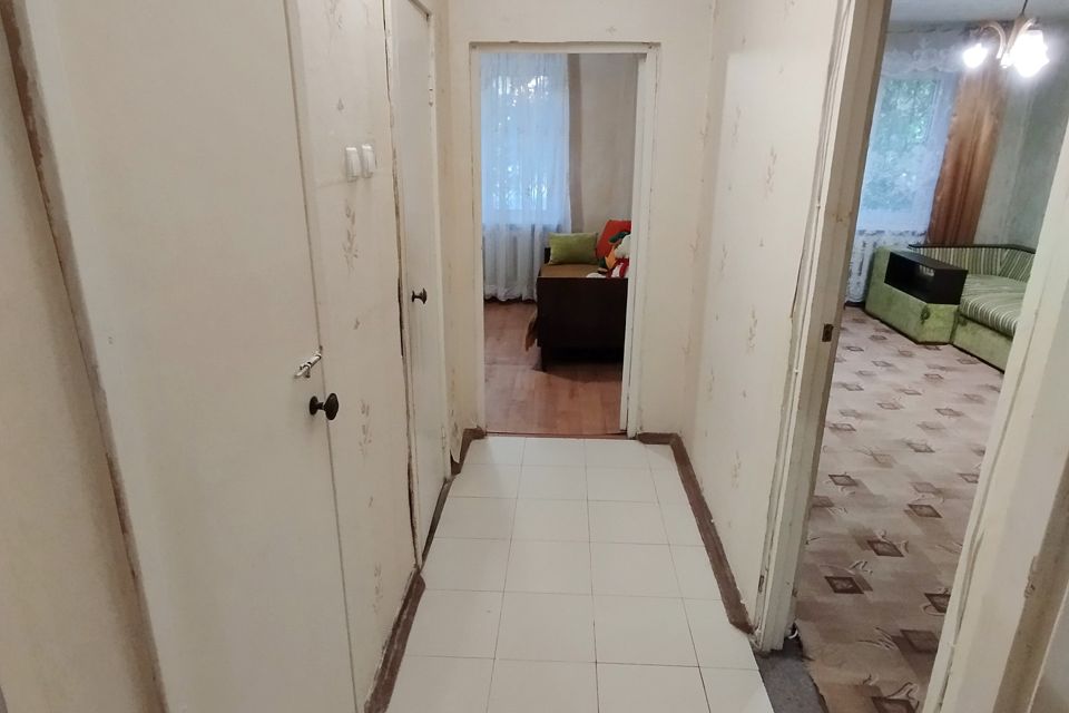 Продаётся 4-комнатная квартира, 98 м²