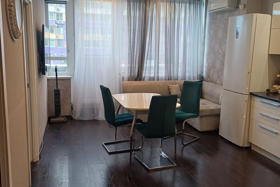 Продаётся 1-комнатная квартира, 48 м²