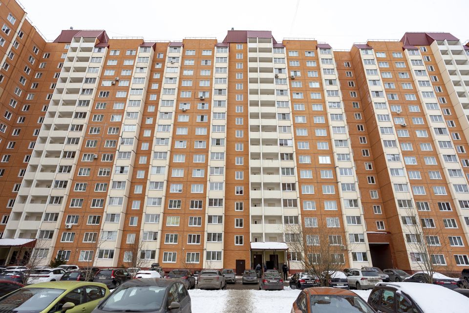 Продаётся 1-комнатная квартира, 42.3 м²