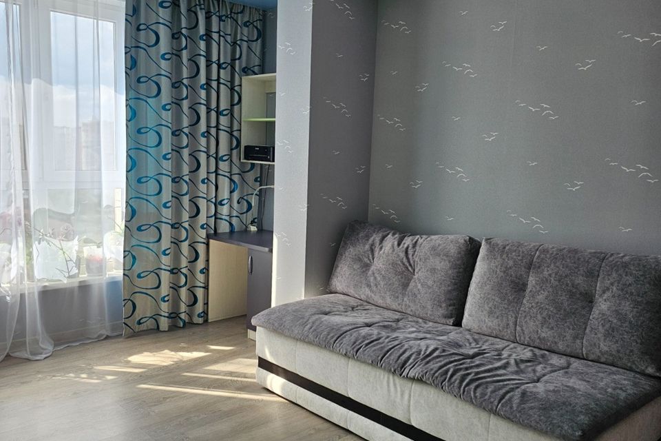 Продаётся 2-комнатная квартира, 70.7 м²