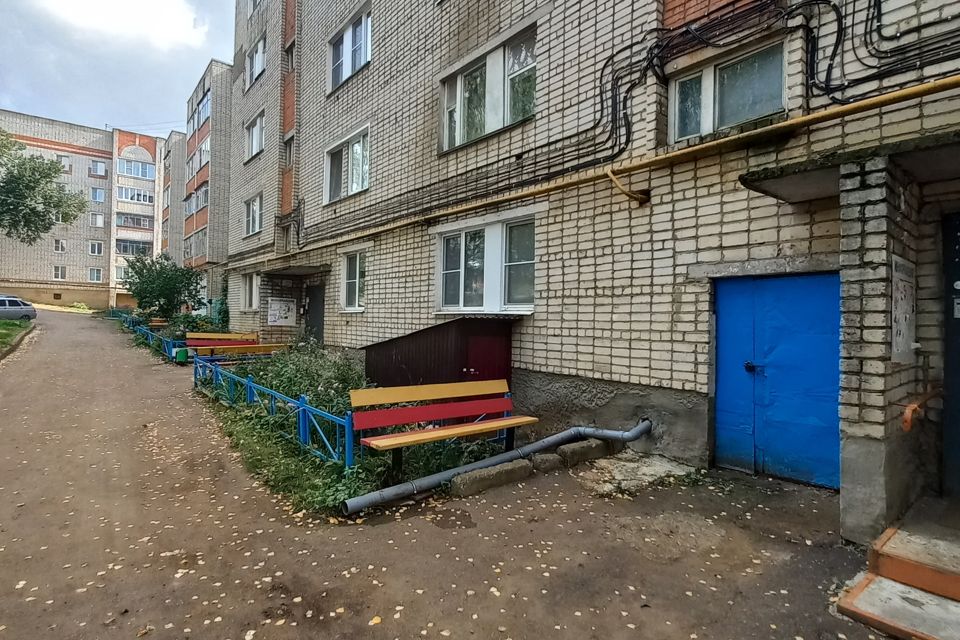 Продаётся 2-комнатная квартира, 49.8 м²