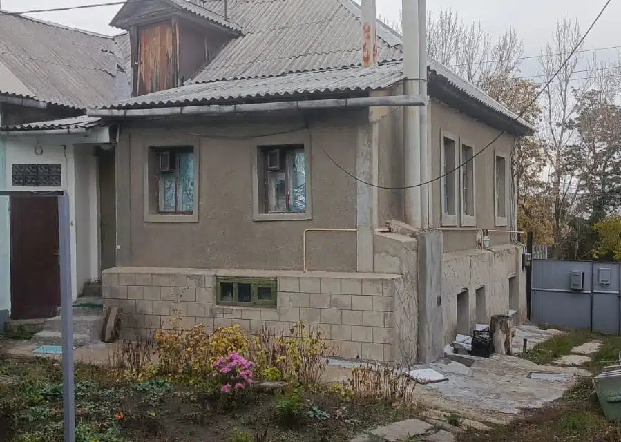 Продаётся таунхаус, 2-эт., 90 м²