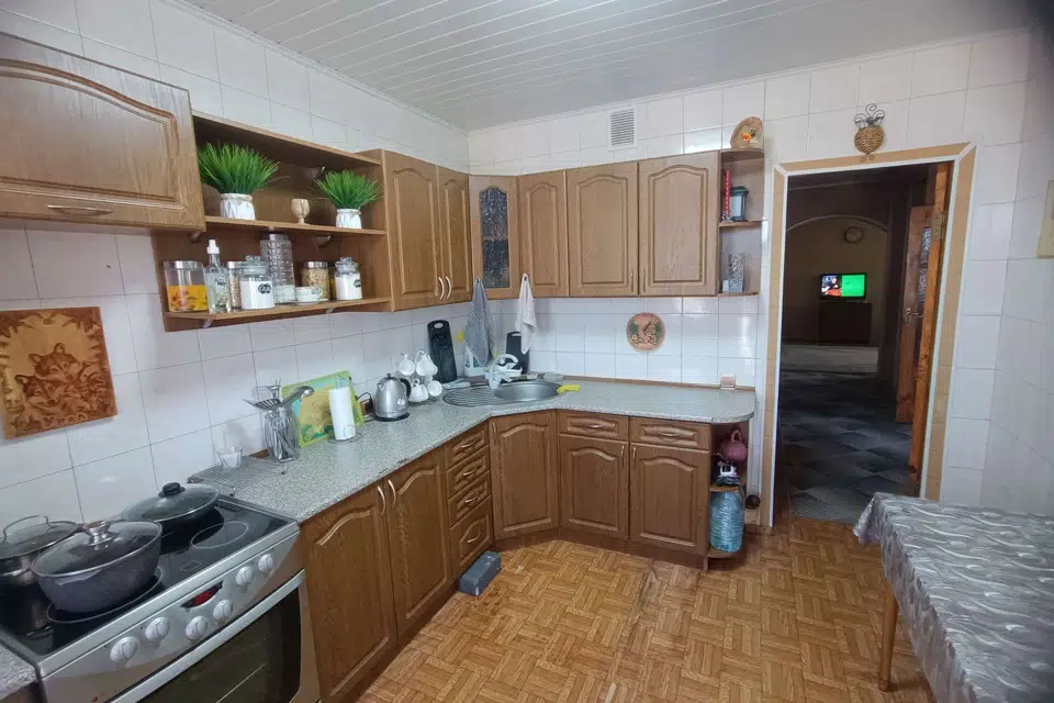 Продаётся 3-комнатная квартира, 82 м²