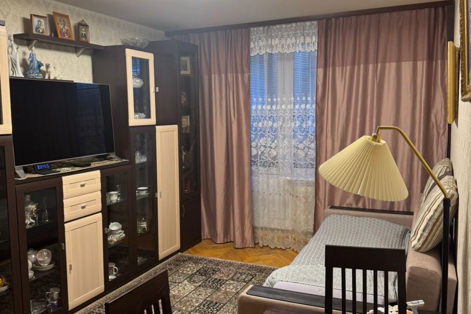 Продаётся 2 комнаты в 2-комн. квартире, 35 м²