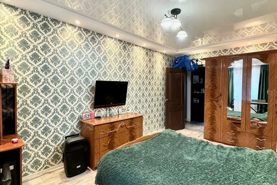 Продаётся 3-комнатная квартира, 64 м²