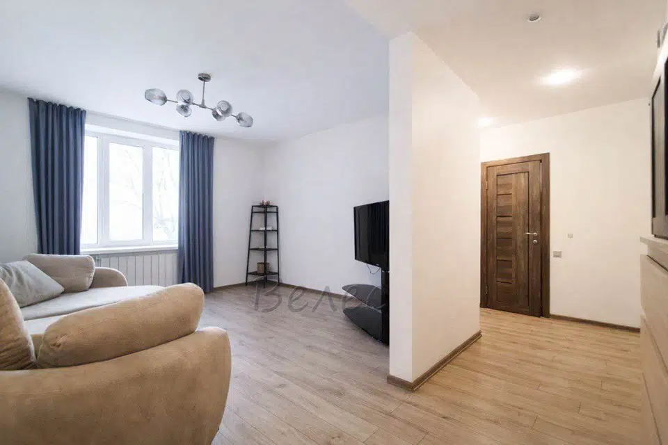 Продаётся 3-комнатная квартира, 67.3 м²