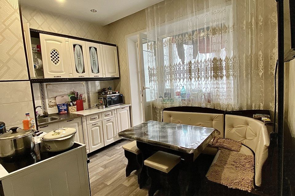 Продаётся 3-комнатная квартира, 68.5 м²