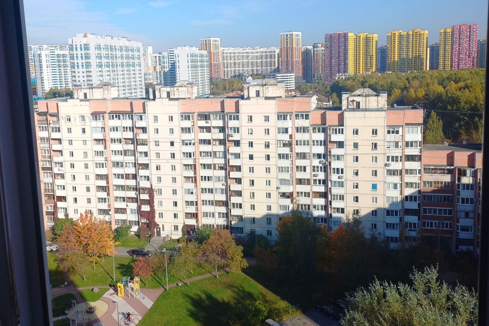 Продаётся 3-комнатная квартира, 98.3 м²