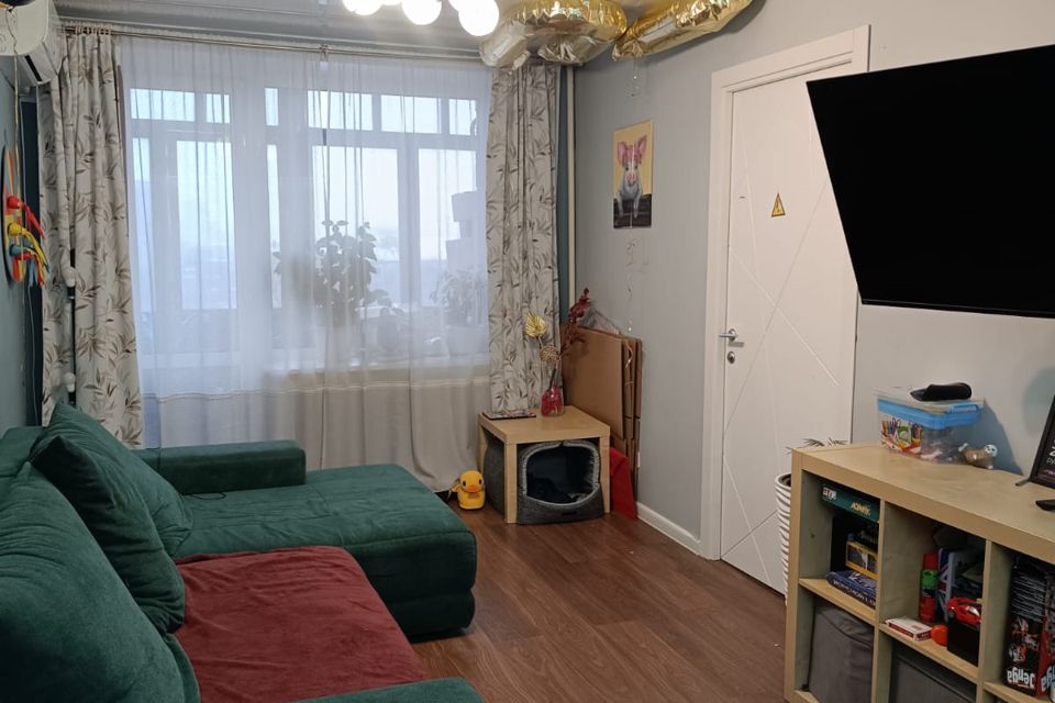 Продаётся 3-комнатная квартира, 54.6 м²
