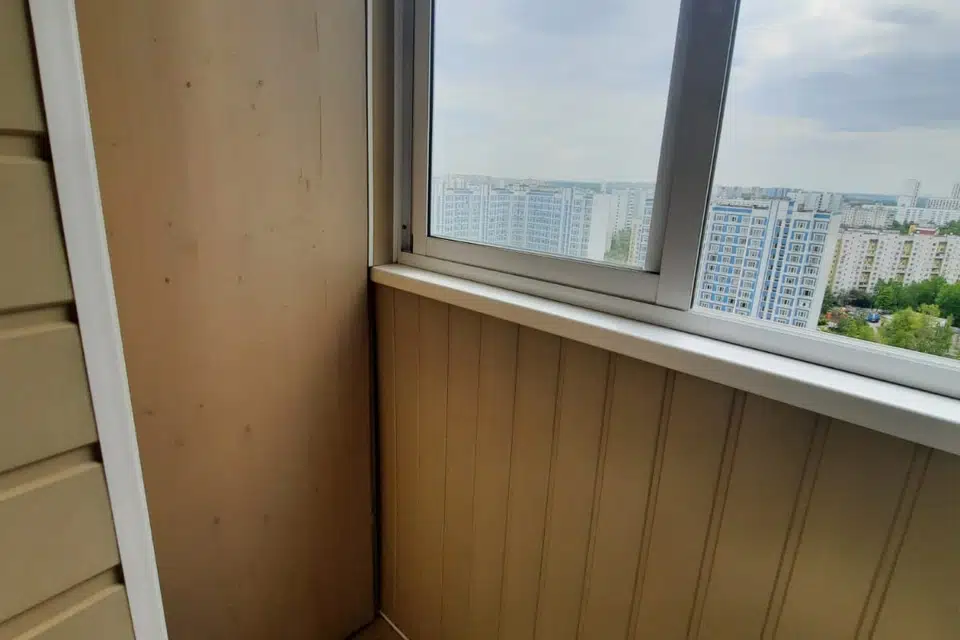 Продаётся 3-комнатная квартира, 77.6 м²