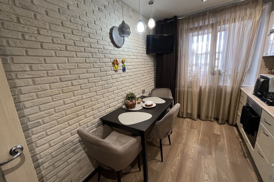 Продаётся 2-комнатная квартира, 49.8 м²