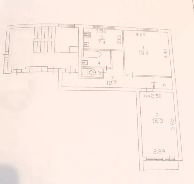 Продаётся 2-комнатная квартира, 60.9 м²