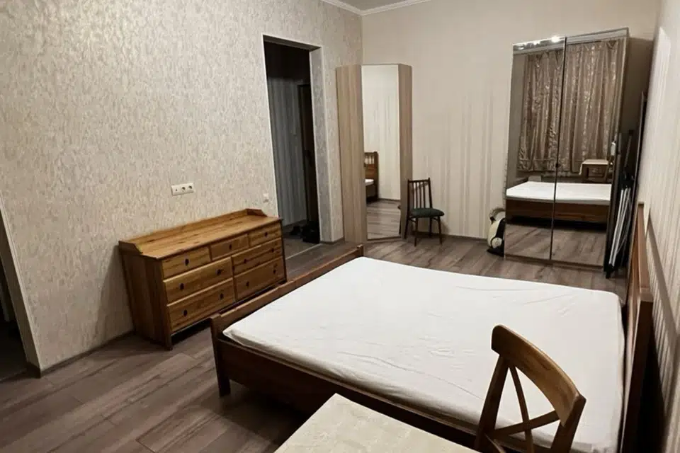 Продаётся 1-комнатная квартира, 38 м²
