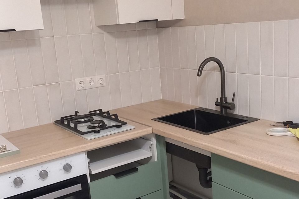 Продаётся 1-комнатная квартира, 32 м²