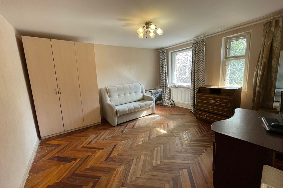 Продаётся 1-комнатная квартира, 46 м²