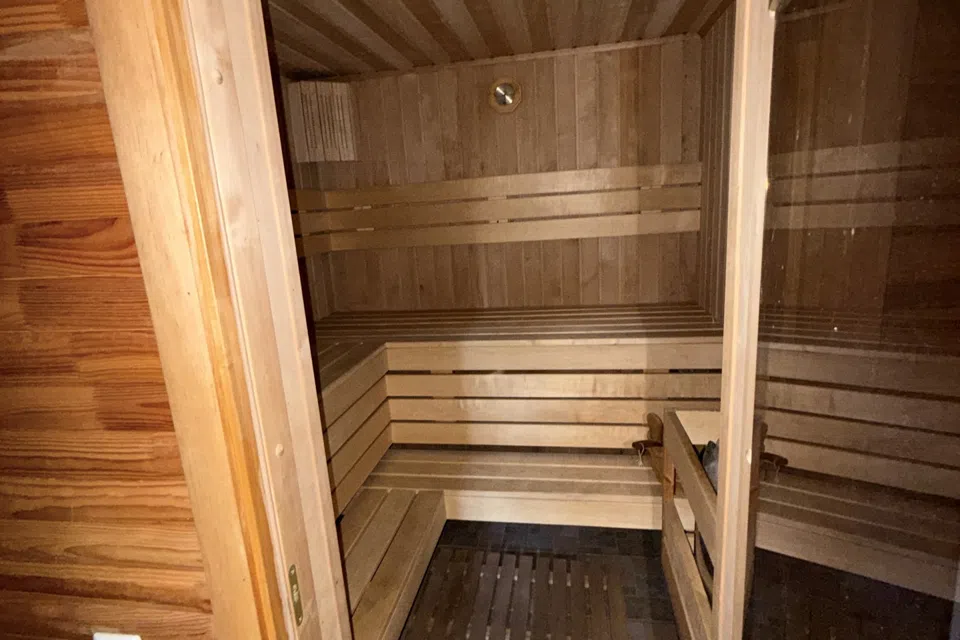 Продаётся 2-этажный дом, 182 м²