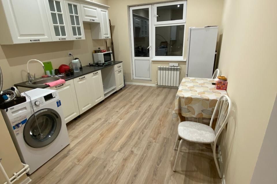Продаётся 1-комнатная квартира, 38.9 м²