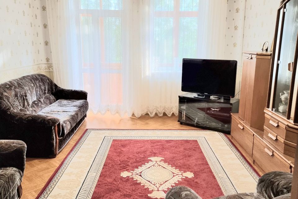 Продаётся 3-комнатная квартира, 76 м²
