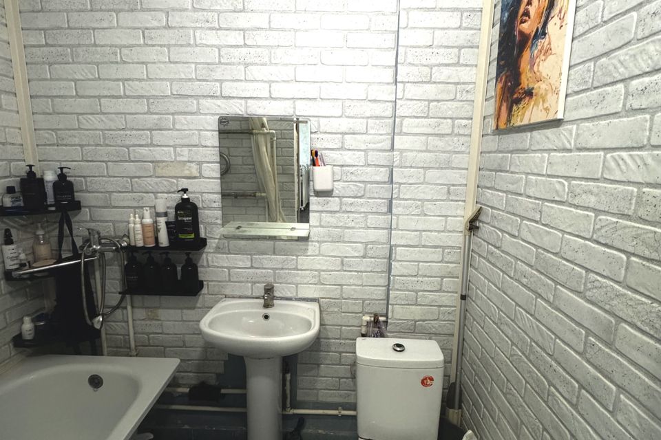 Продаётся 1-комнатная квартира, 25.9 м²