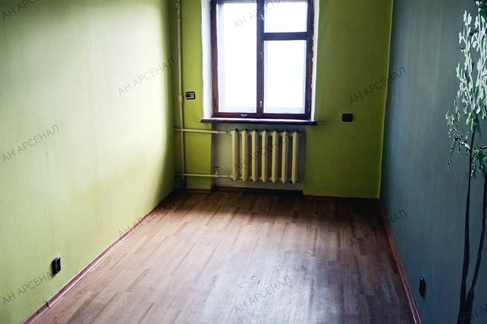 Продаётся 3-комнатная квартира, 56.2 м²