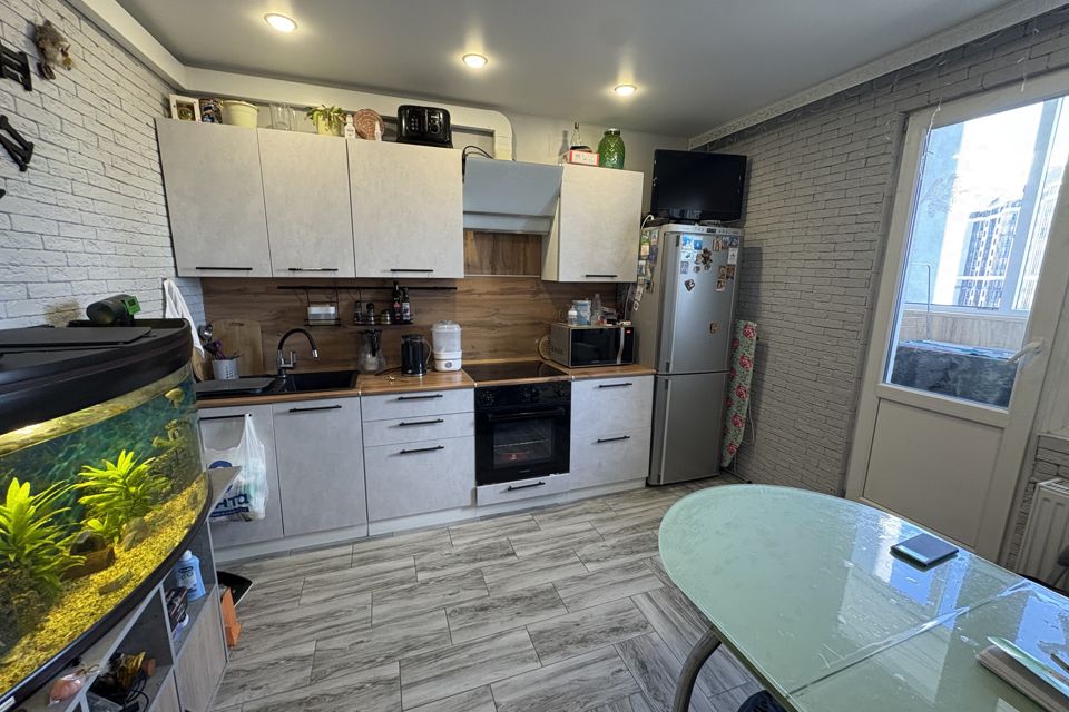 Продаётся 1-комнатная квартира, 37.2 м²