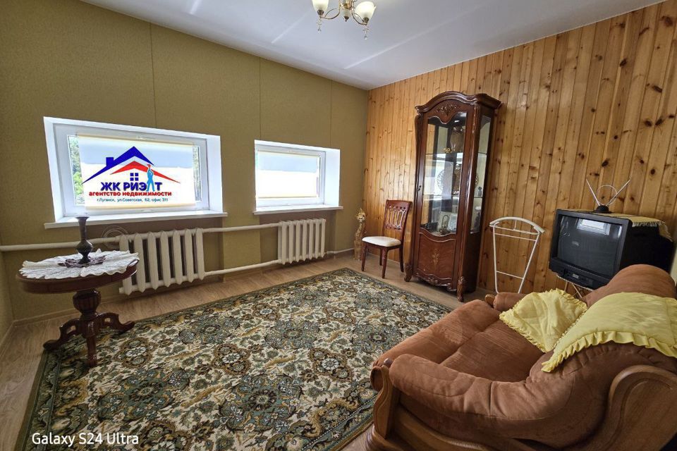 Продаётся 2-этажный дом, 268 м²