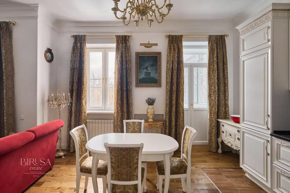 Продаётся 5-комнатная квартира, 108.6 м²