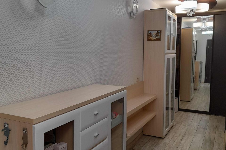 Продаётся 3-комнатная квартира, 65 м²