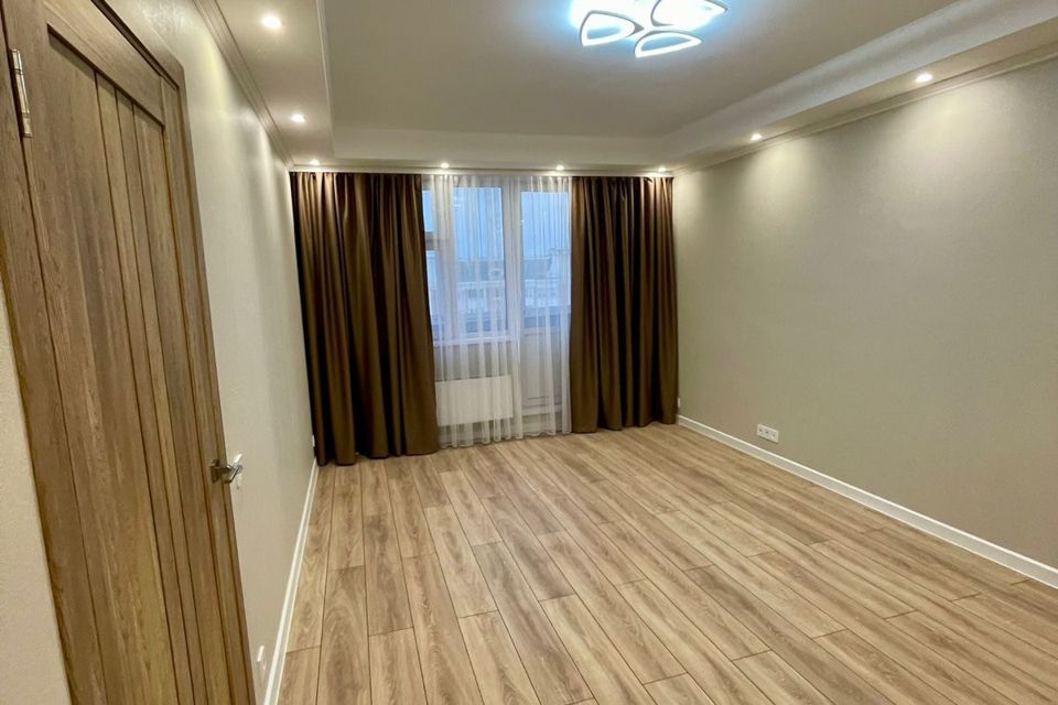 Продаётся 1-комнатная квартира, 37.5 м²