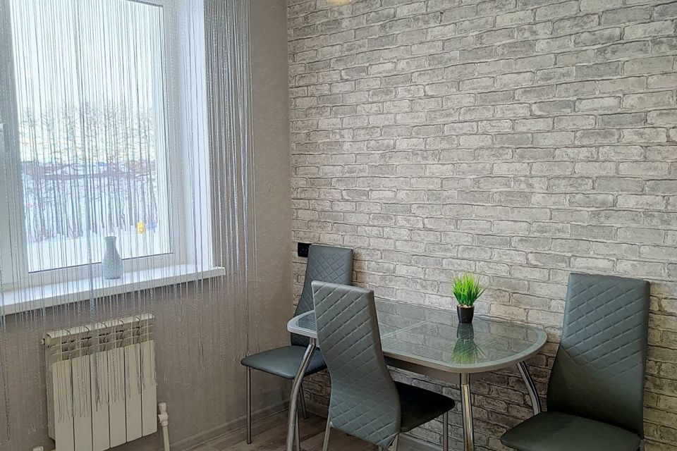 Продаётся 2-комнатная квартира, 62.2 м²