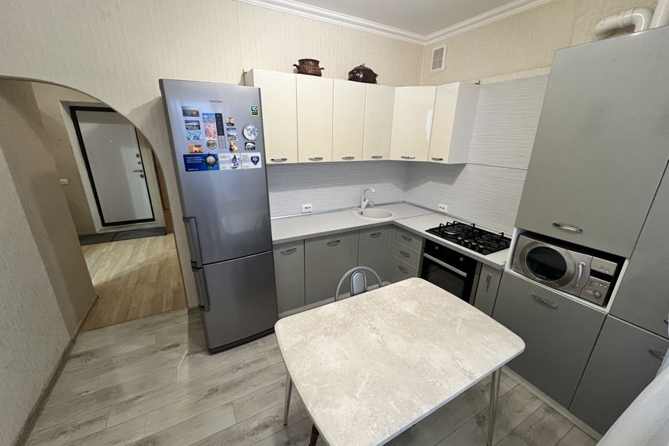 Продаётся 2-комнатная квартира, 58.2 м²