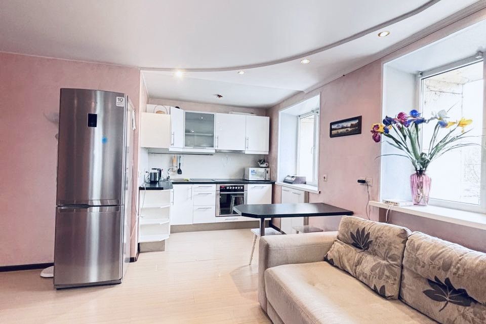Продаётся 2-комнатная квартира, 41.6 м²