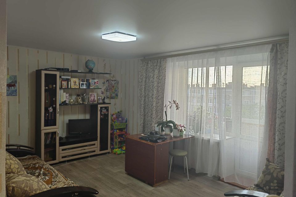 Продаётся 3-комнатная квартира, 64 м²