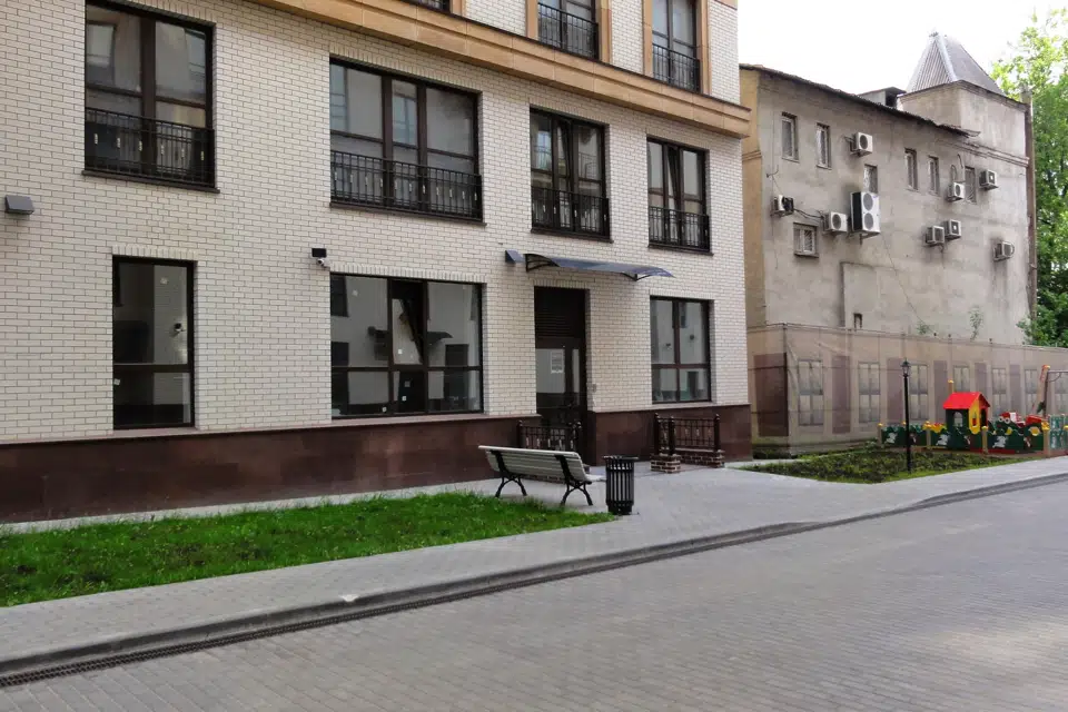 Продаётся 4-комнатная квартира, 154 м²