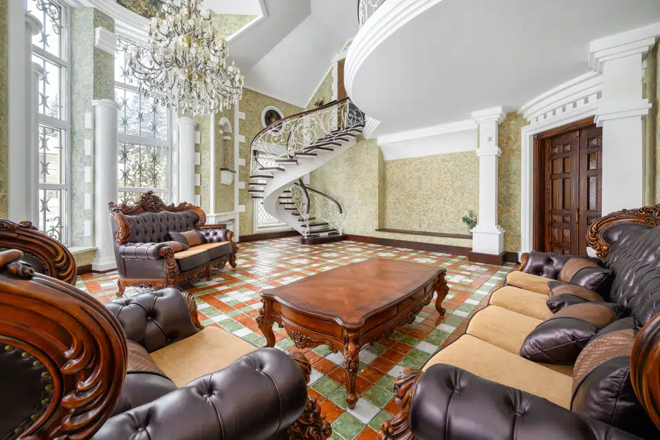 Продаётся 2-этажный дом, 483 м²