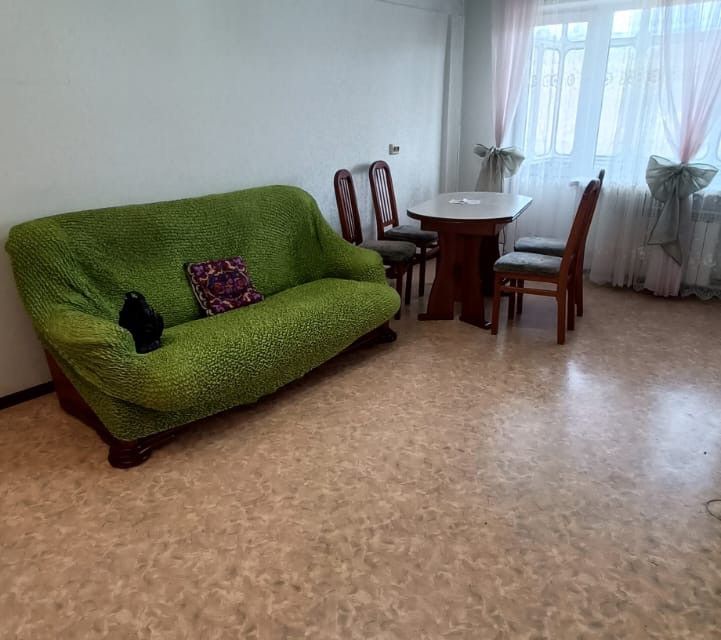 Продаётся 3-комнатная квартира, 58.2 м²