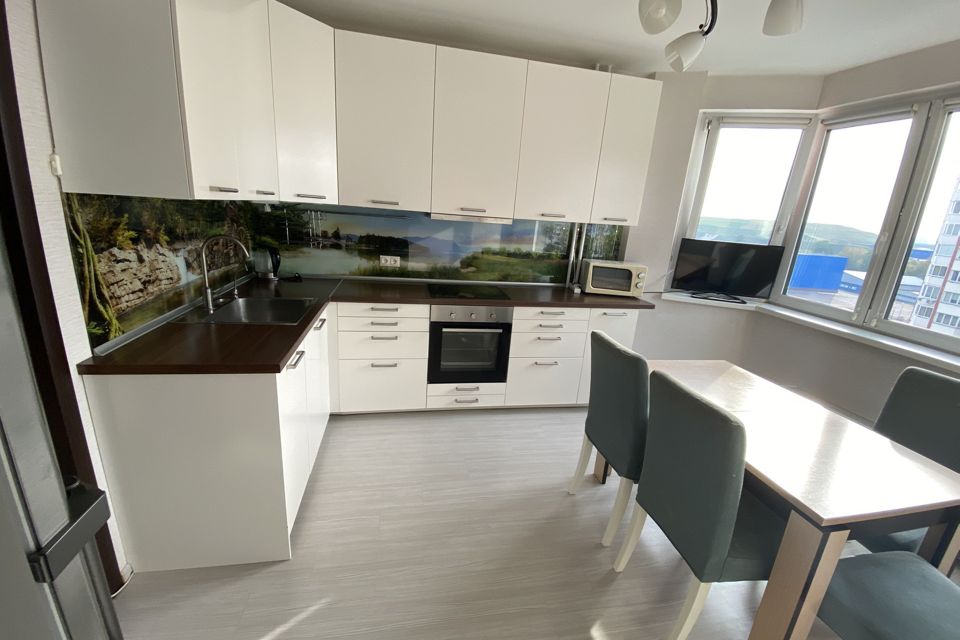 Сдаётся 2-комнатная квартира, 60.1 м²