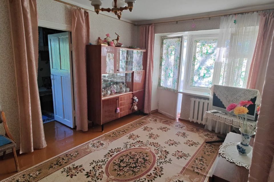 Продаётся 3-комнатная квартира, 45 м²