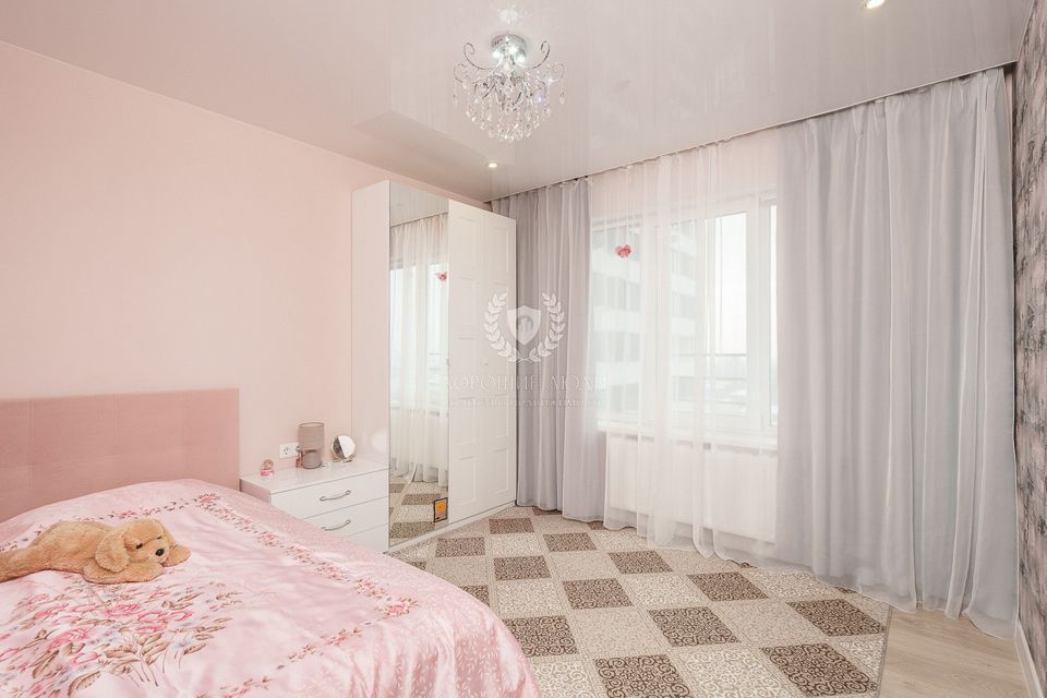 Продаётся 2-комнатная квартира, 64 м²