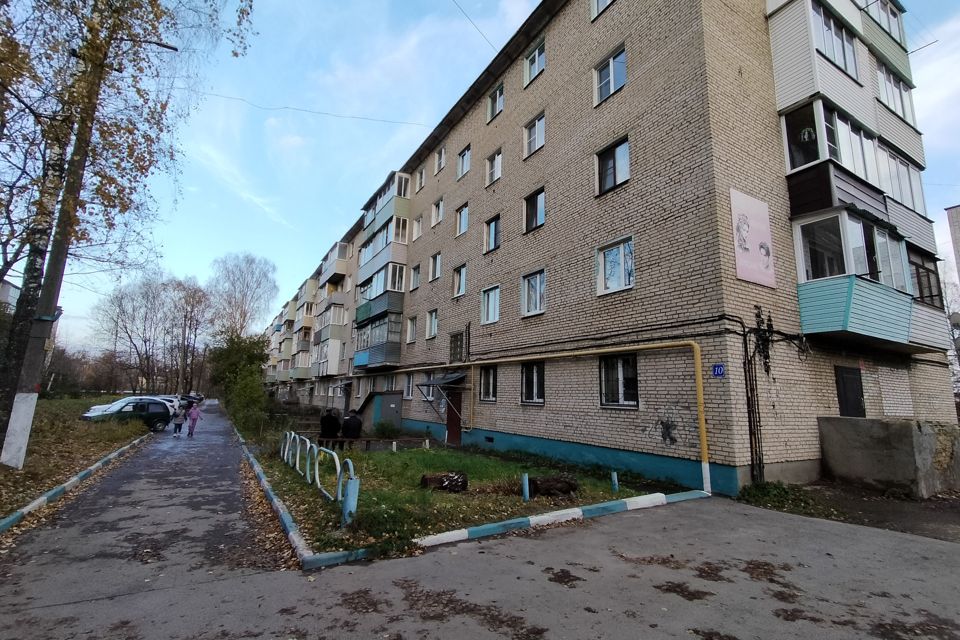 Продаётся 3-комнатная квартира, 58.3 м²