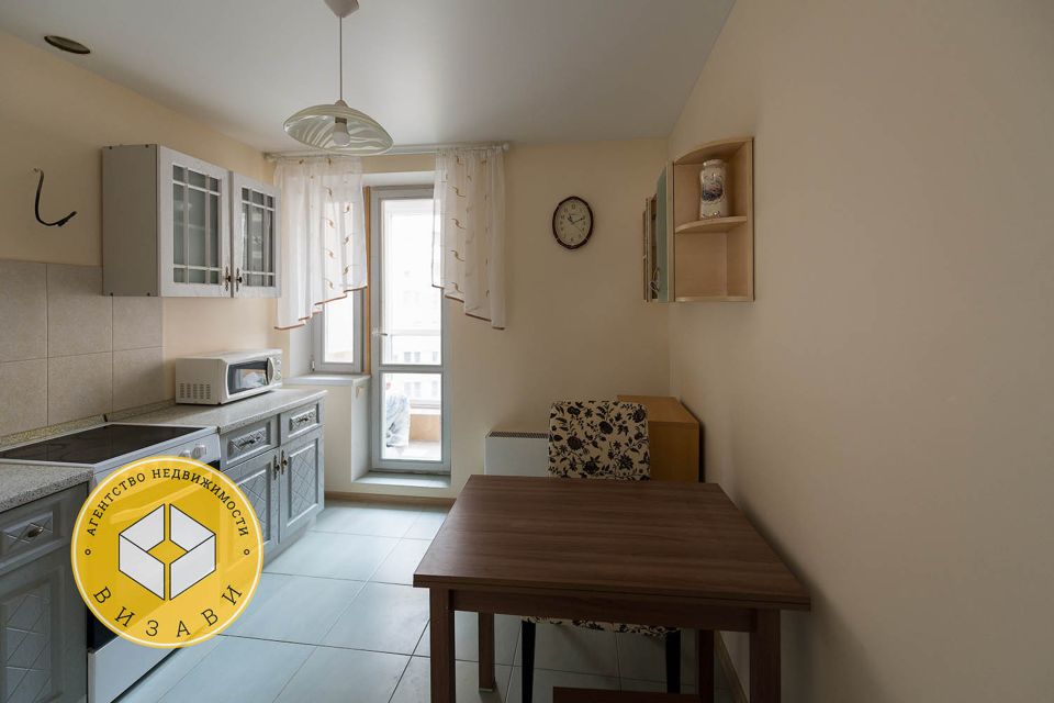 Продаётся 2-комнатная квартира, 56.5 м²