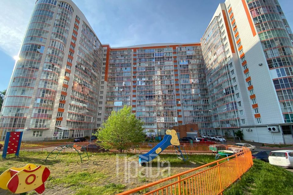 Продаётся 1-комнатная квартира, 49.9 м²