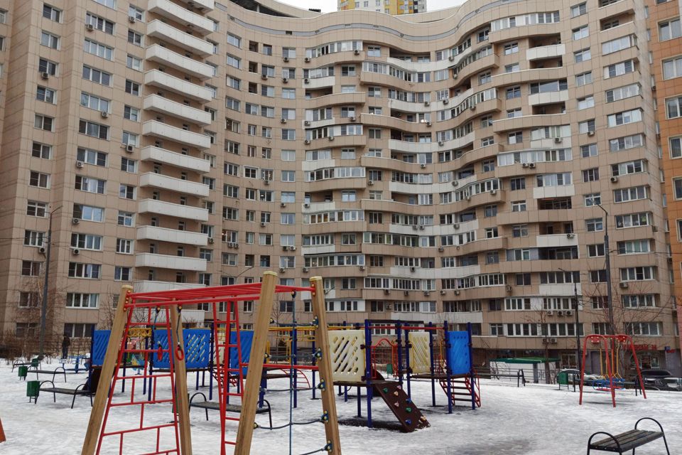 Продаётся 2-комнатная квартира, 86.6 м²