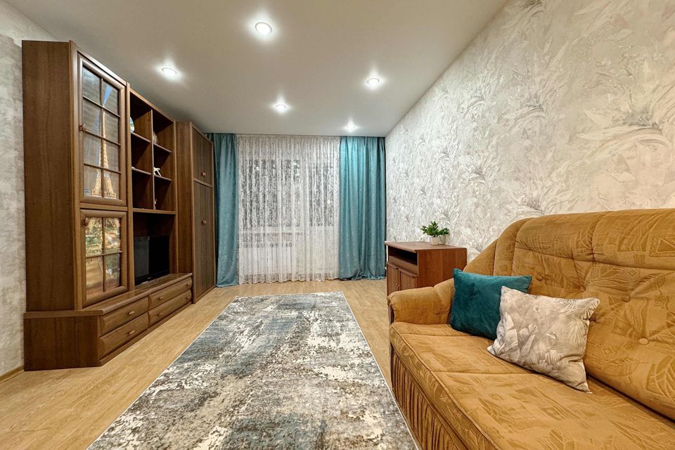 Сдаётся 1-комнатная квартира, 38 м²